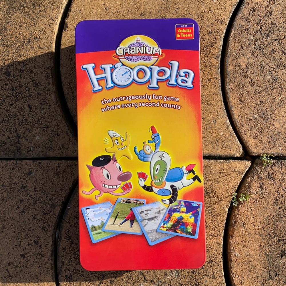 Cranium “Hoopla” Game Complete in Tin Box